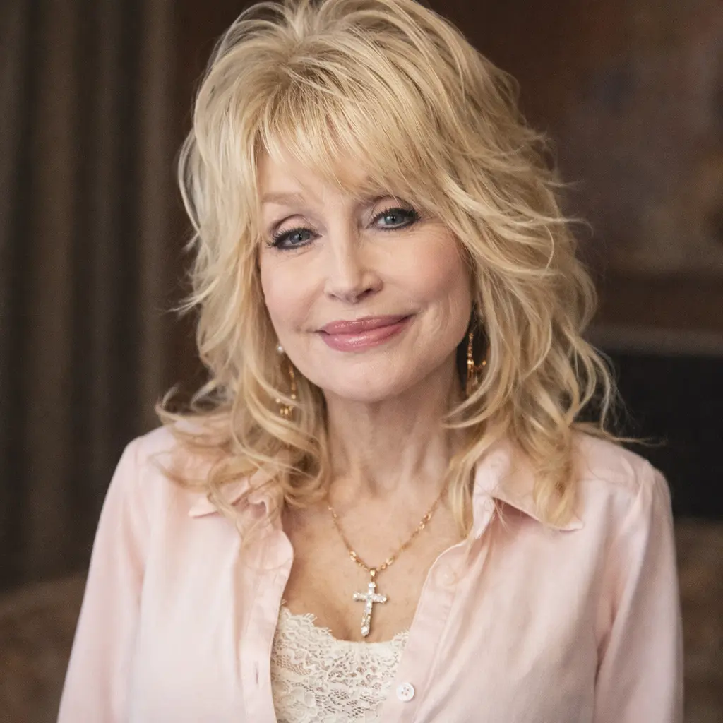 “I AIN’T DONE” — DOLLY PARTON’S QUIET COMEBACK AFTER A YEAR OF LOSS, HEALING, AND UNBREAKABLE SPIRIT