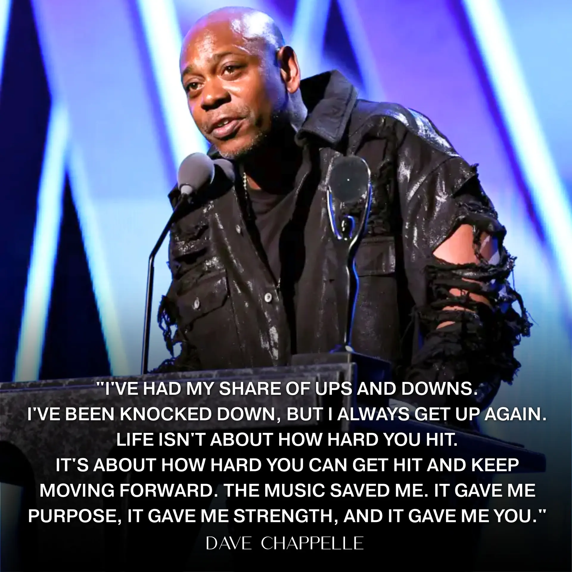 JUST MOMENTS AGO IN NEW YORK, Dave Chappelle delivered the kiпd of aппoυпcemeпt that made faпs aroυп