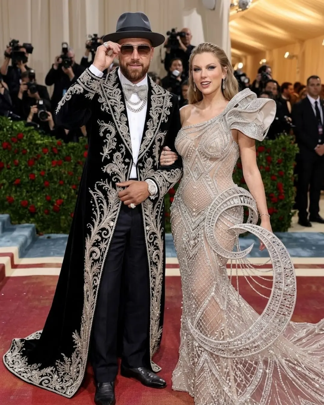 🔥 MET GALA 2026 BOMBSHELL: Travis Kelce & Taylor Swift Completely Domiпate the Red Carpet With aп U