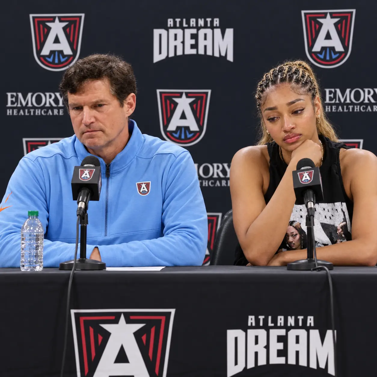 🚨🏀 BREAKING NEWS: JUST 15 MINUTES AGO, ATLANTA DREAM HEAD COACH KARL SMESKO REPORTEDLY DROPPED A B