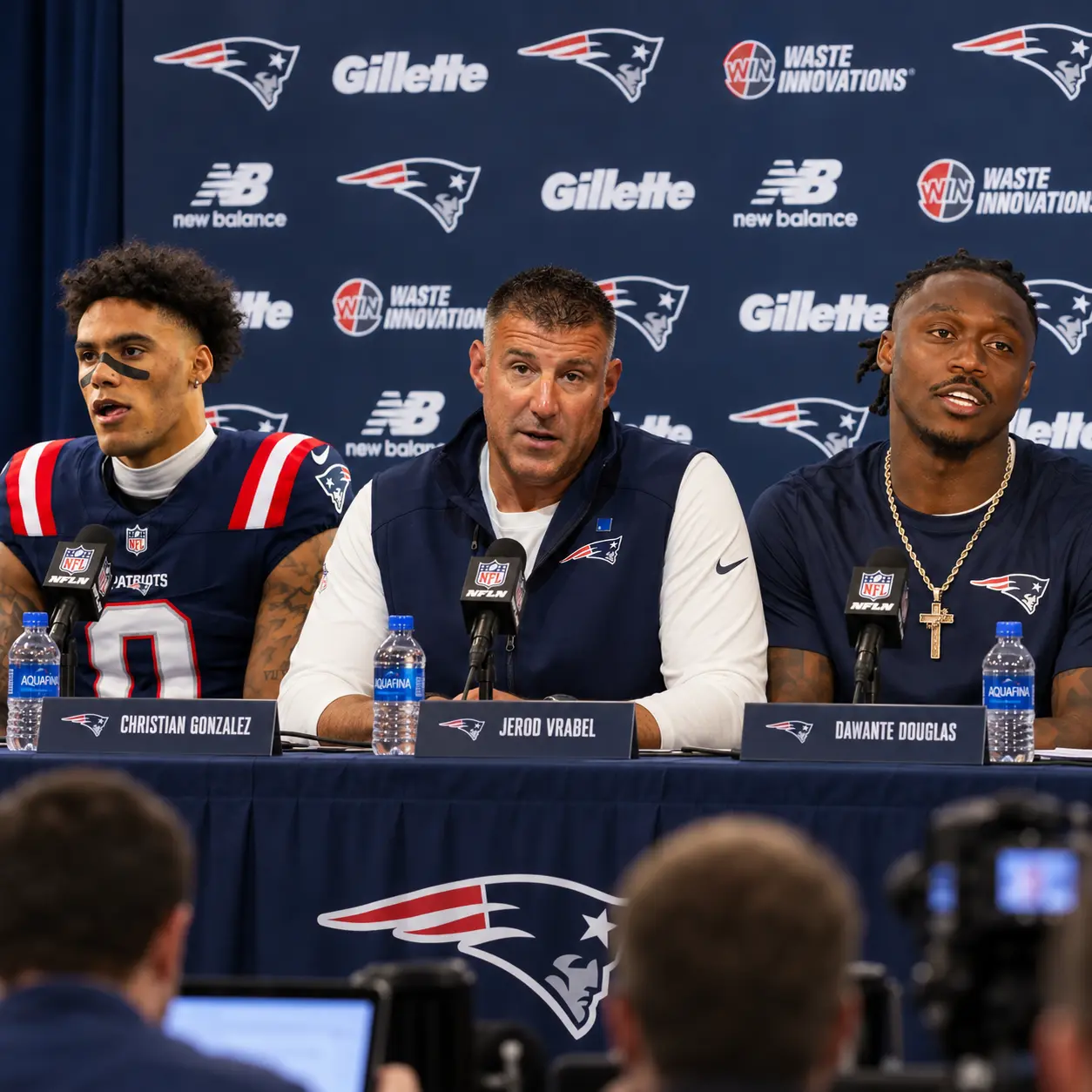 🚨🏈 BREAKING NEWS: JUST 30 MINUTES AGO, MIKE VRABEL REPORTEDLY DROPPED A BOMBSHELL — A.J. BROWN AND