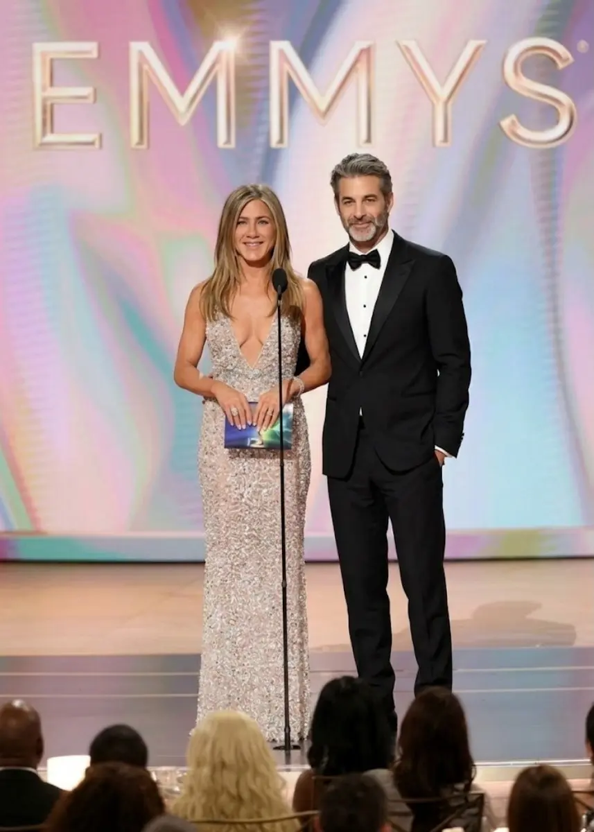 "10 MINUTES AGO, Jennifer Aniston and her boyfriend Jim Curtis have reportedly delivered a massive b
