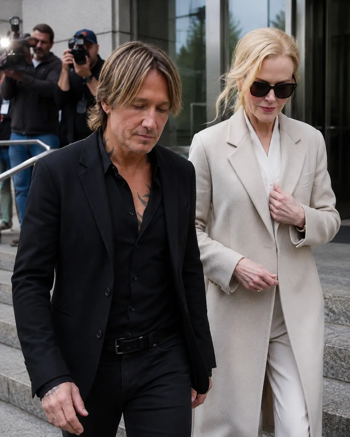 KEITH URBAN AND NICOLE KIDMAN WERE SEEN LEAVING COURT TOGETHER — BUT IT WAS THE DISTANCE BETWEEN THE