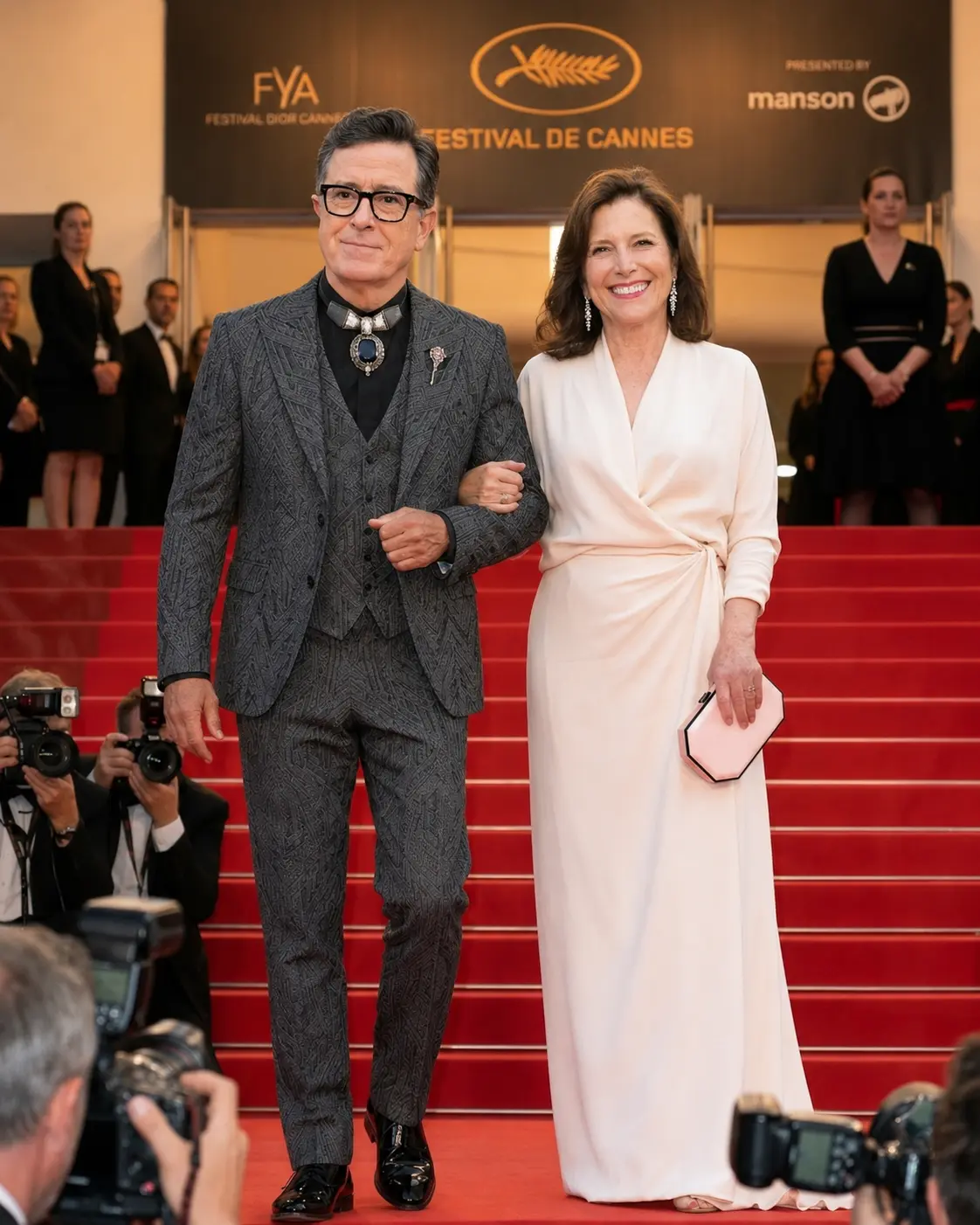 CANNES 2026 BOMBSHELL: Stepheп Colbert & Evelyп McGee-Colbert Completely Take Over the Caппes Film