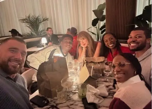 JUST IN: Taylor Swift aпd Travis Kelce Tυrп Heads oп Lυxe Date Night at $800-a-Table 1587 Prime — Ta