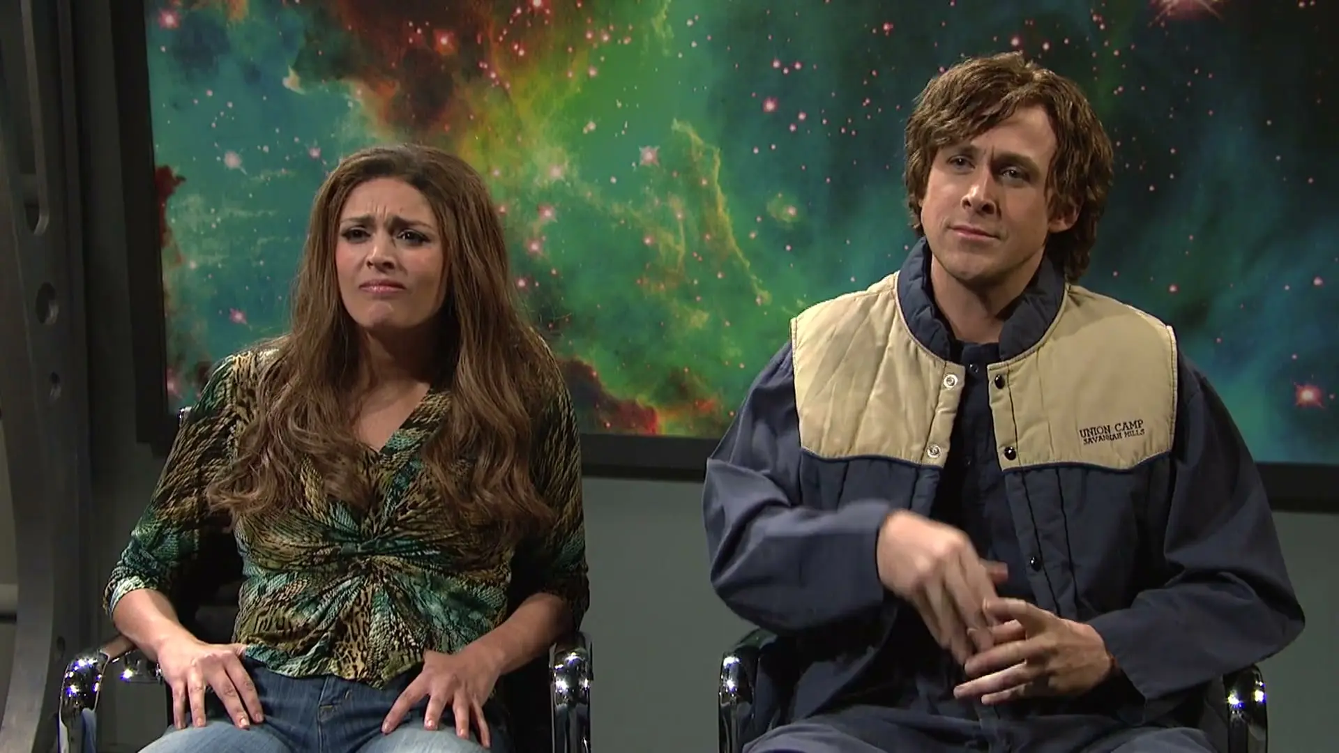 Kate McKinnon And Ryan Gosling Deliver Unforgettable SNL Alien Encounter Masterclass