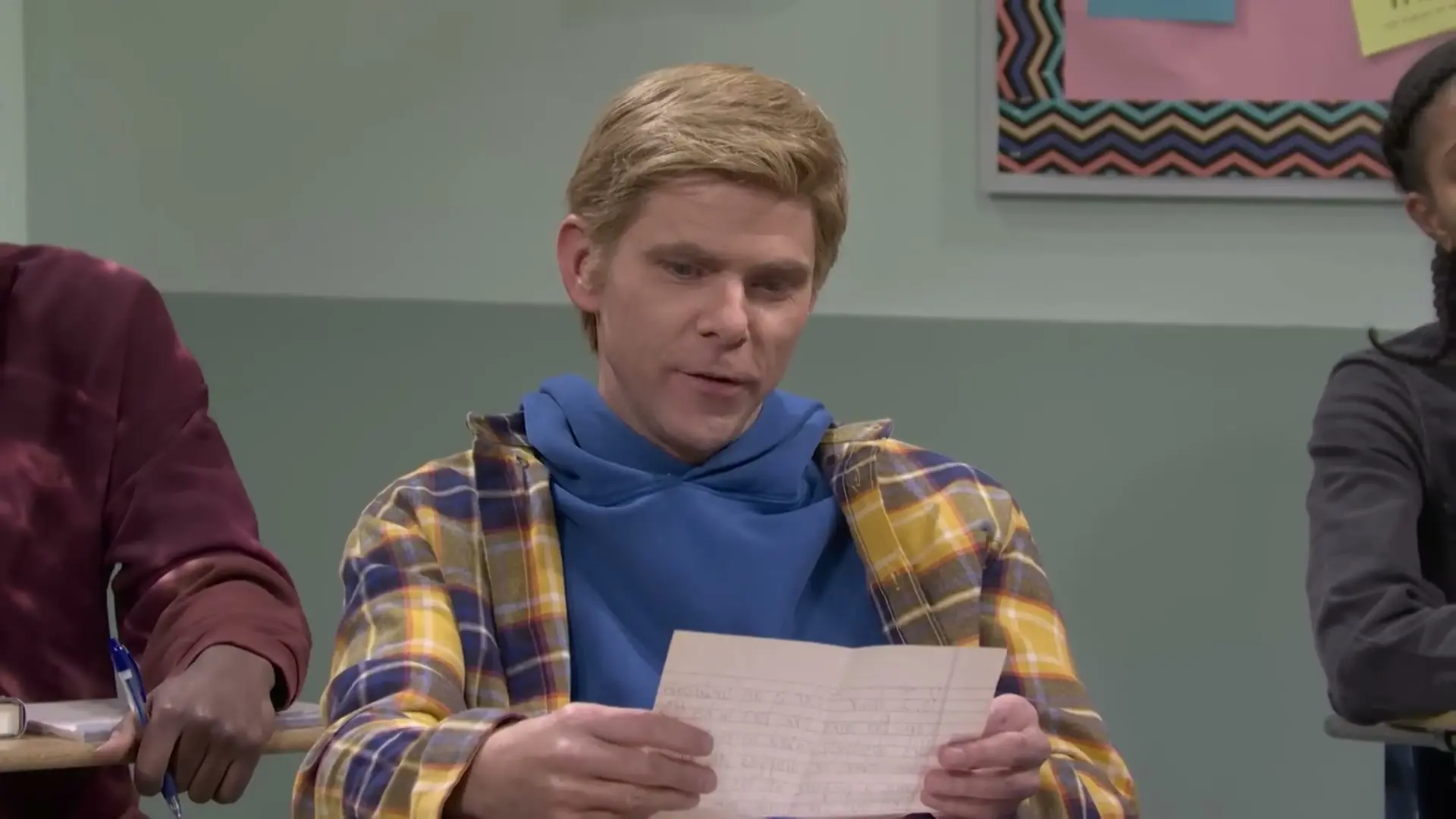 When Classroom Note Passing Exposes Unfiltered Teacher Secrets