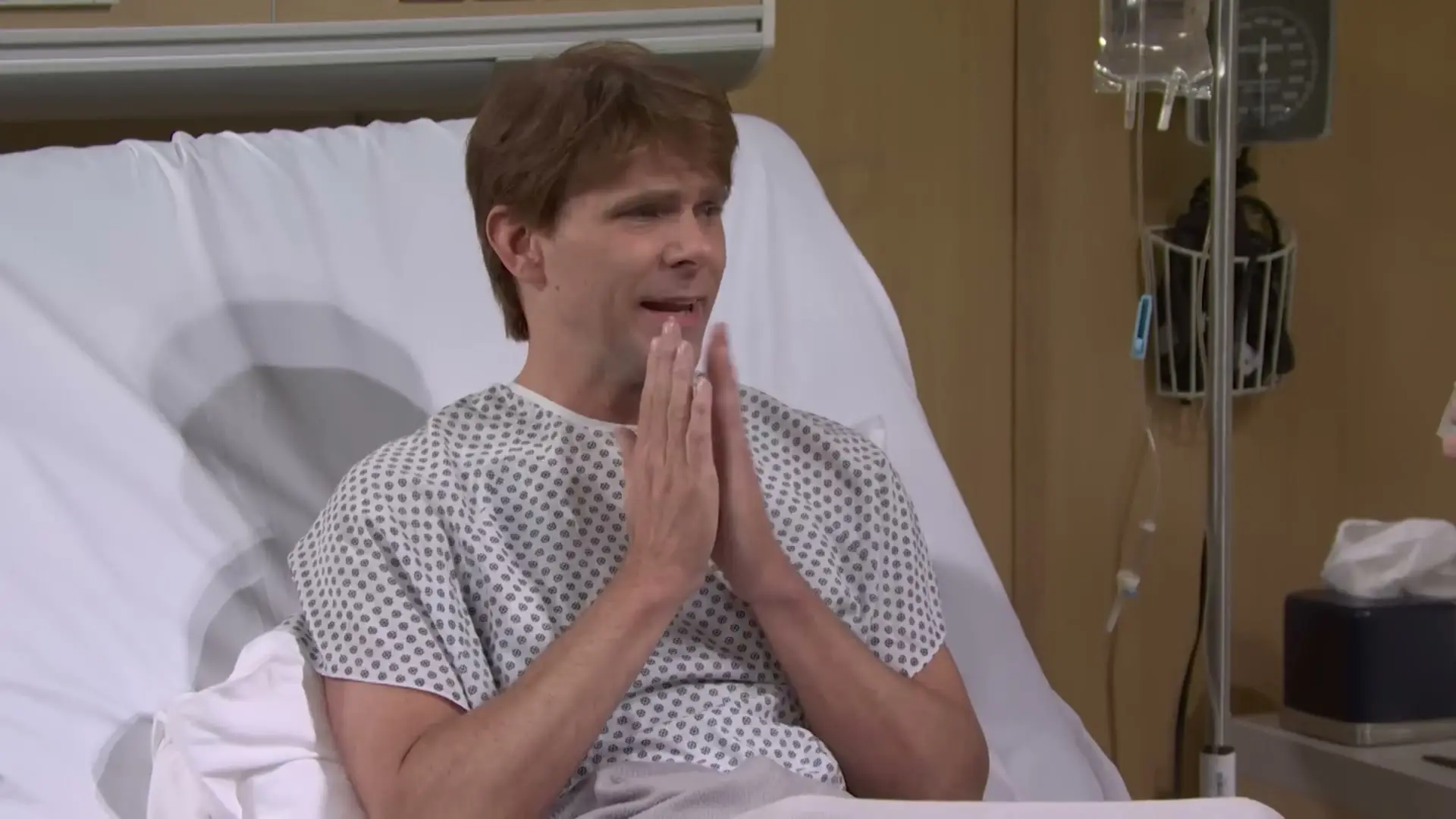 Saturday Night Live Delivers Absurd Surgical Nightmare in Post-Op Sketch